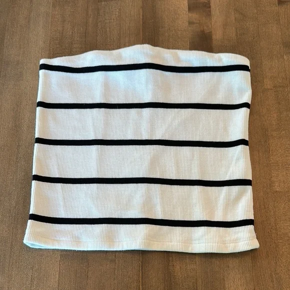 💛 Glassons Cropped Tube Top 💛 - Picture 1 of 4